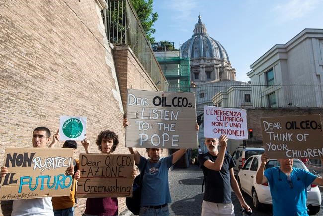 Pope warns oil execs of need for "rapid" energy transition | iNFOnews.ca