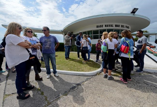 Missing sub crew families ask Argentina to continue rescue | iNFOnews.ca CP1736590134