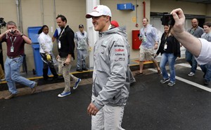 Schumacher ends F1 career with 7th-place finish after 'fun' and 'exciting' final race | iNFOnews.ca CP20947107
