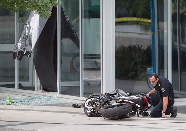 Ryan Reynolds 'heartbroken' after stunt driver's death in making 'Deadpool 2' | iNFOnews.ca Ryan Reynolds 'heartbroken' after stunt driver's death in making 'Deadpool 2' | iNFOnews.ca