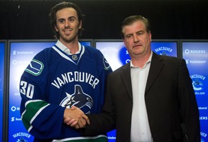 Signings and trades on Day One of free agency change NHL landscape | iNFOnews.ca CP28981318