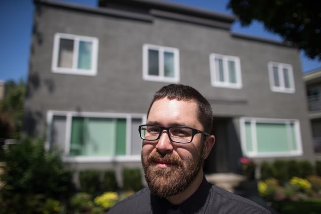 More than half of Vancouver Airbnb hosts use income to pay rent, mortgage: study | iNFOnews.ca