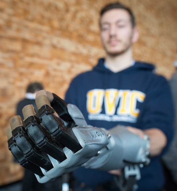 Virtual reality, 3D printing among innovations changing medical treatment | iNFOnews.ca Virtual reality, 3D printing among innovations changing medical treatment | iNFOnews.ca