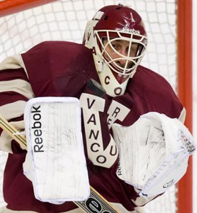 Canucks veteran has struggled in Minnesota but excelled against Wild at home | iNFOnews.ca Canucks veteran has struggled in Minnesota but excelled against Wild at home | iNFOnews.ca