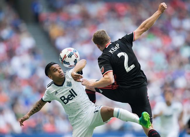 Lamar Neagle scores on penalty kick as D.C. United downs Whitecaps | iNFOnews.ca CP642317756