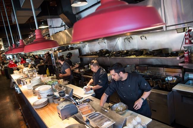 Low wages, small workforce leaves booming B.C. restaurants without chefs | iNFOnews.ca