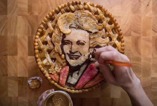A life of pie: B.C. woman bakes works of art, hopes to create a new industry | iNFOnews.ca