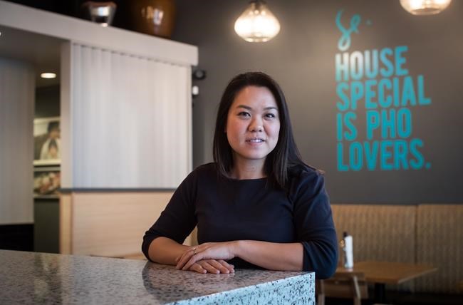 Food delivery apps a double-edged sword for restaurants looking to grow business | iNFOnews.ca CP1851381582