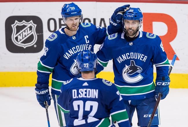 Derrick Pouliot gives Canucks 2-1 win over Oilers; Vancouver wins third straight | iNFOnews.ca CP488581109