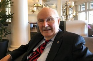 CP1956848383