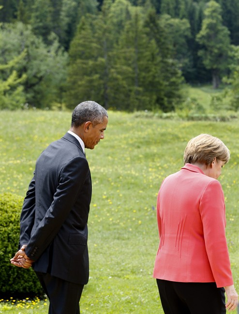 Merkel: G-7 leaders call for ending fossil fuel use by end of century | iNFOnews.ca