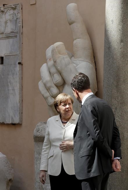 EU puts pen to paper, signs unity pledge on 60th anniversary | iNFOnews.ca EU puts pen to paper, signs unity pledge on 60th anniversary | iNFOnews.ca