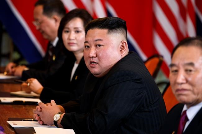 In a summit first, Kim Jong Un takes US media questions | iNFOnews.ca CP993990218