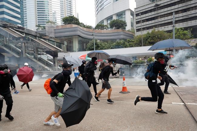 The Latest: Taiwanese march in support of HK protests | iNFOnews.ca CP1819177338