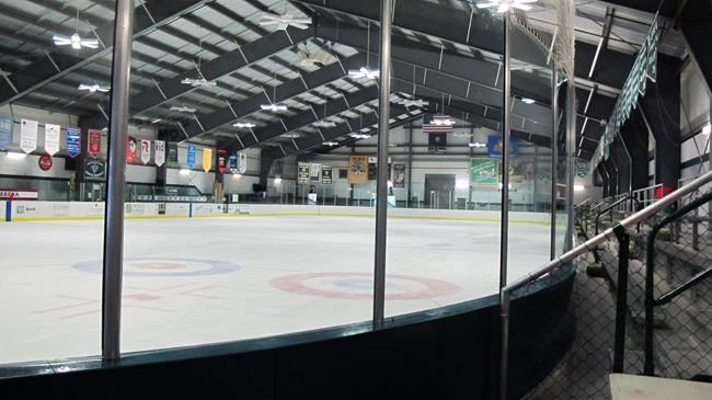Ice rinks across the country fight enemy No. 1: Energy bills | iNFOnews.ca CP2066581668