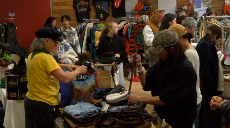 iN VIDEO: Okanagan Vintage Fair draws crowds for unique finds and vintage wares | iNFOnews.ca