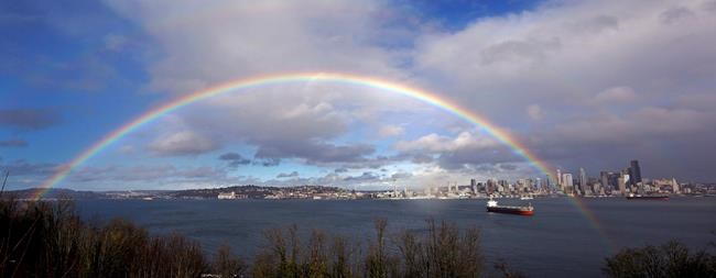 Seattle crushes rain record, while rival Portland wet too | iNFOnews.ca CP2059685625