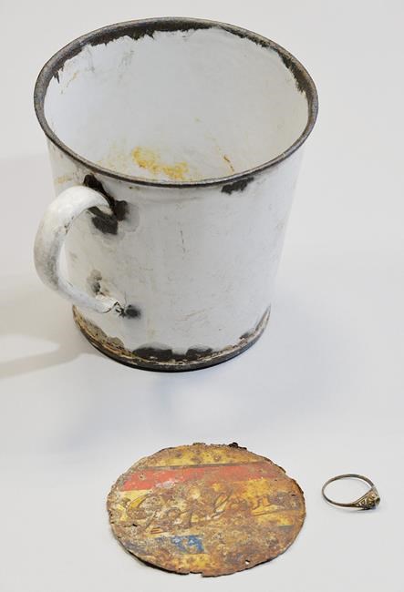 Golden ring, chain found hidden in Holocaust victim's mug | iNFOnews.ca Golden ring, chain found hidden in Holocaust victim's mug | iNFOnews.ca