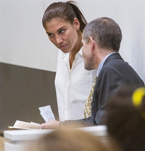 Hope Solo apologizes via social media following her weekend arrest | iNFOnews.ca Hope Solo apologizes via social media following her weekend arrest | iNFOnews.ca