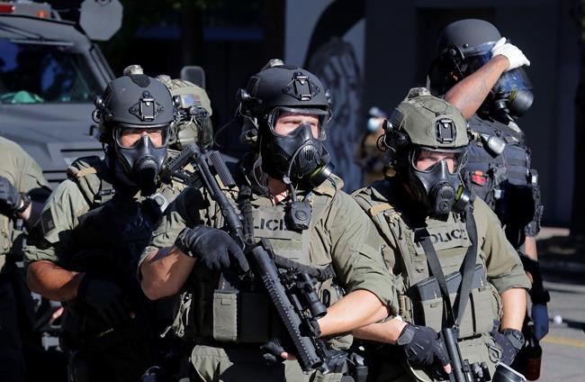 Police declare riot at Seattle protests, make arrests | iNFOnews.ca CP834055145