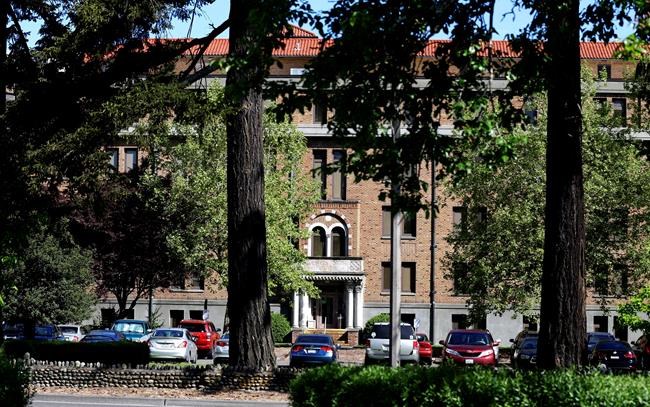 Report cites lax security at mental hospital | iNFOnews.ca CP839114409