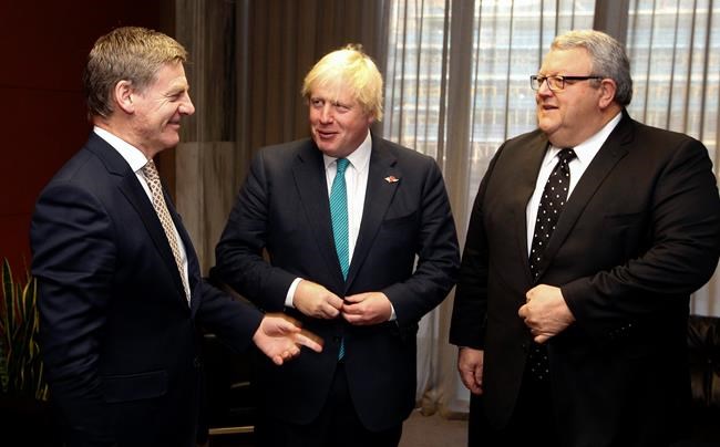 In New Zealand, Johnson parries queries on British politics | iNFOnews.ca CP1672866300