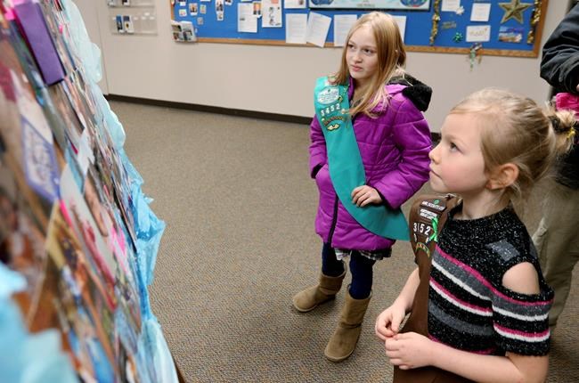 Wisconsin town mourns Girl Scout, mom killed in hit-and-run | iNFOnews.ca CP1917326269