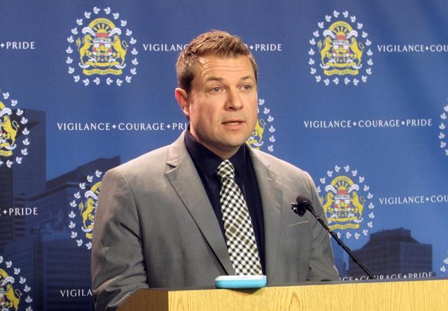 'It's a tragic situation': Police searching for mother after body of baby found | iNFOnews.ca CP2011728988