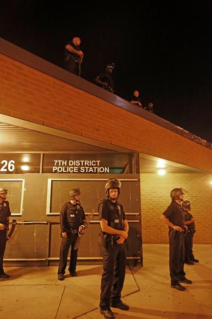 Police chief was surprised by violence after fatal shooting | iNFOnews.ca Police chief was surprised by violence after fatal shooting | iNFOnews.ca