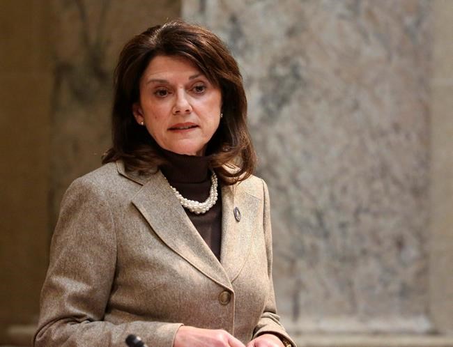Vukmir, Baldwin trade barbs in Wisconsin US Senate race | iNFOnews.ca CP453339896