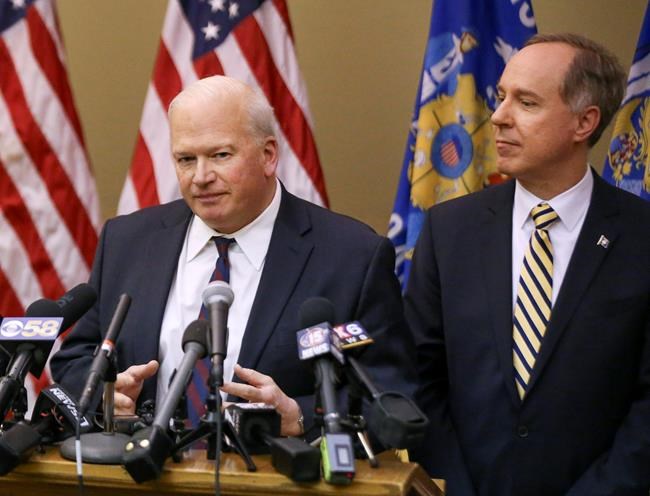 Judge blocks laws limiting powers of Wisconsin governor | iNFOnews.ca CP578298382