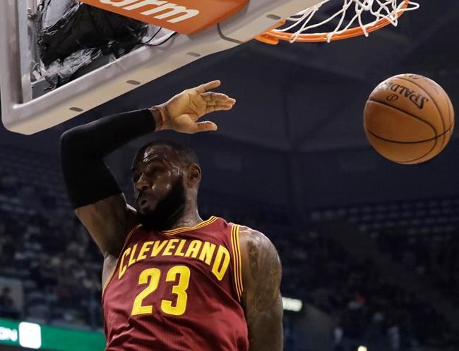 LeBron James chosen Sports Illustrated Sportsperson of Year | iNFOnews.ca CP1174403202