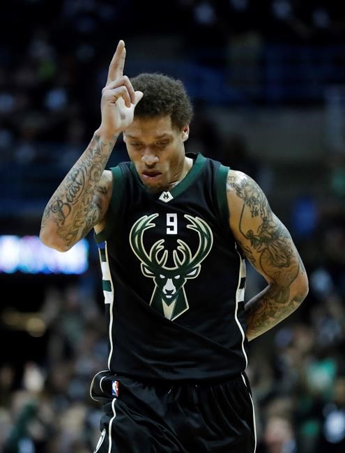 Massacre in Milwaukee: Milwaukee Bucks rout Raptors 104-77 to take Game 3 | iNFOnews.ca Massacre in Milwaukee: Milwaukee Bucks rout Raptors 104-77 to take Game 3 | iNFOnews.ca