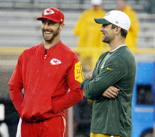 Rodgers throws for 5 TDs, Packers beat Chiefs 38-28 despite 3 rushing TDs for Jamaal Charles | iNFOnews.ca CP34754271