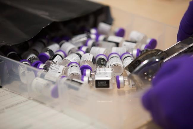 UK probes whether COVID-19 vaccine caused allergic reactions | iNFOnews.ca