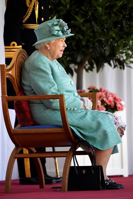 Queen Elizabeth's birthday marked with smaller ceremony | iNFOnews.ca
