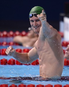 Cochrane wins bronze in 800-metre freestyle at world aquatics championships | iNFOnews.ca