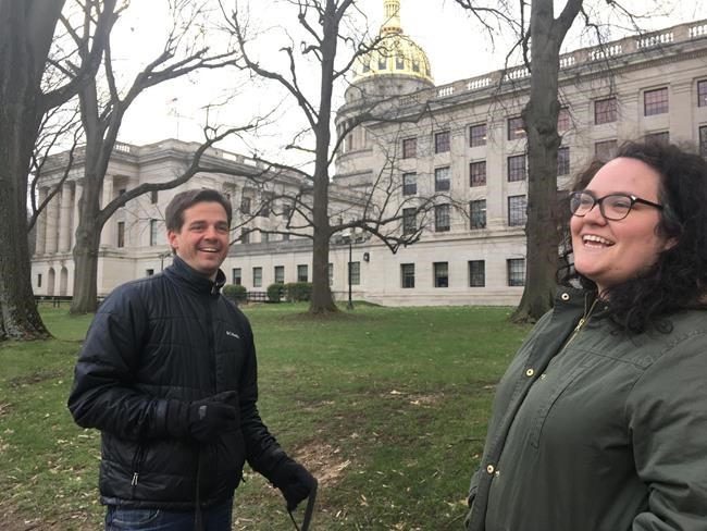 Social media, networking, key to W. Va. teacher walkout | iNFOnews.ca CP2002135951