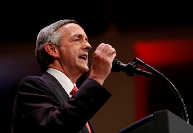 Evangelical rift intensifies over Trump immigration remarks | iNFOnews.ca