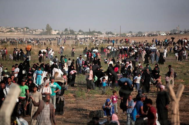 US poised to hit Obama's target of 10,000 Syrian refugees | iNFOnews.ca US poised to hit Obama's target of 10,000 Syrian refugees | iNFOnews.ca