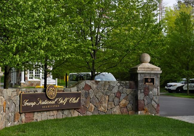 Dems seek federal payments to Trump business | iNFOnews.ca