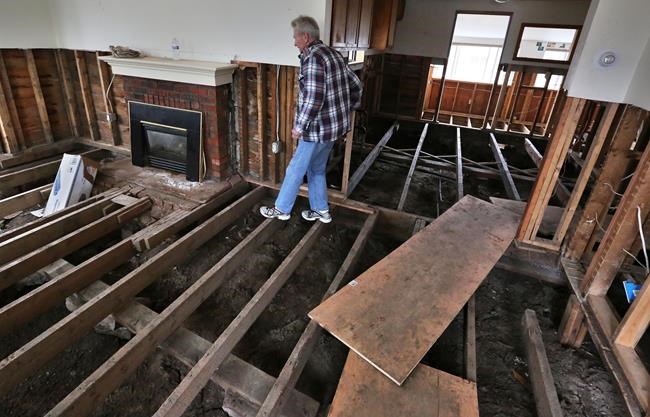 Trump order cramps rebuilding stronger against floods | iNFOnews.ca Trump order cramps rebuilding stronger against floods | iNFOnews.ca