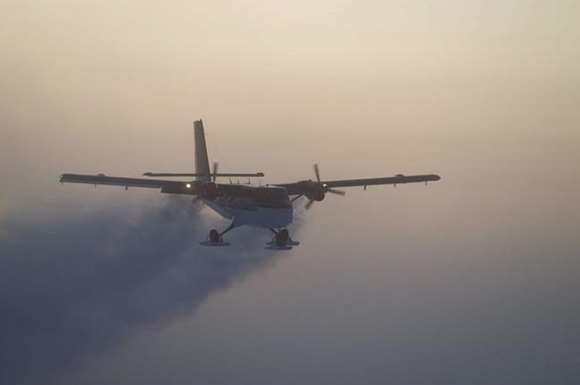 The Latest: Sick US workers reach Chile in Antarctica rescue | iNFOnews.ca CP938547669
