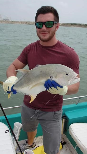 Parents of US man held in Moscow demand fair trial for son | iNFOnews.ca