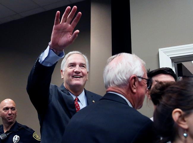 Group tied to Trump backs Strange in Alabama's Senate race | iNFOnews.ca