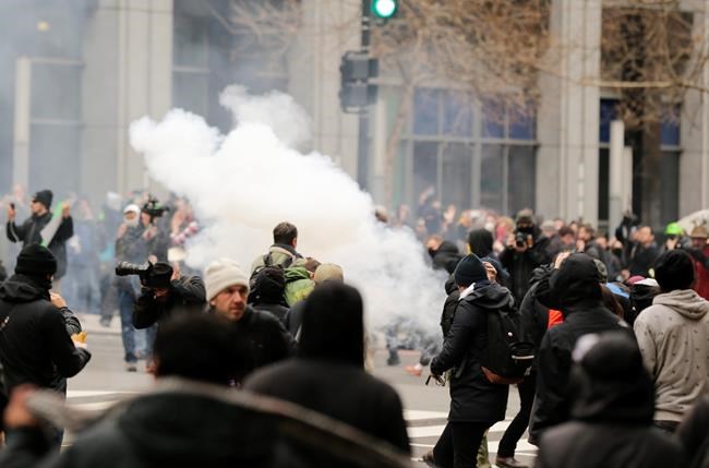 Government drops charges against all inauguration protesters | iNFOnews.ca