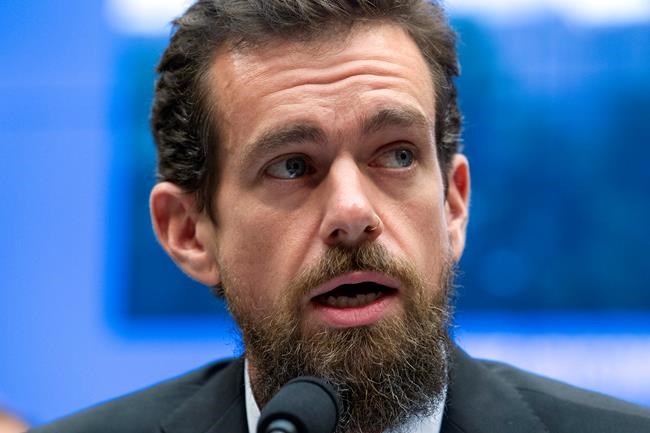 Trump meets with Twitter CEO amid bias complaints | iNFOnews.ca CP2049973000