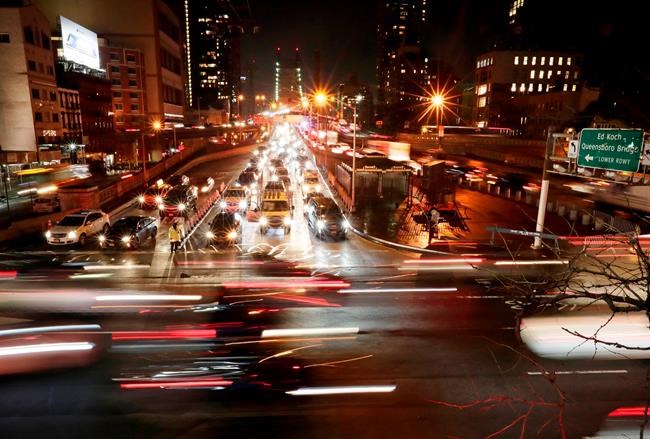 US says driving would be riskier if fuel standards tougher | iNFOnews.ca