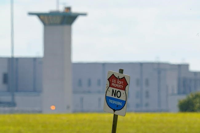 Federal prisons to prioritize staff to receive virus vaccine | iNFOnews.ca