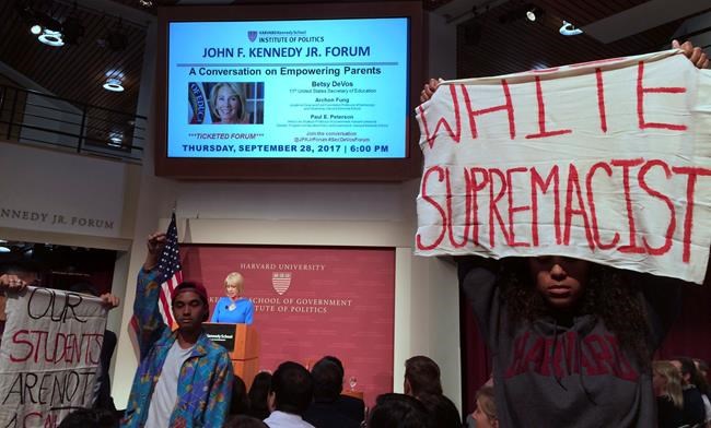 Protesters at Harvard greet DeVos speech on school choice | iNFOnews.ca CP456555434